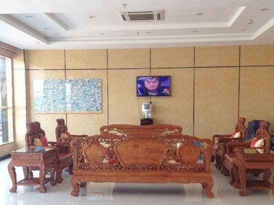 Xingcheng Hotel (Hengdian Huaxia Avenue) Hotel in Zhejiang