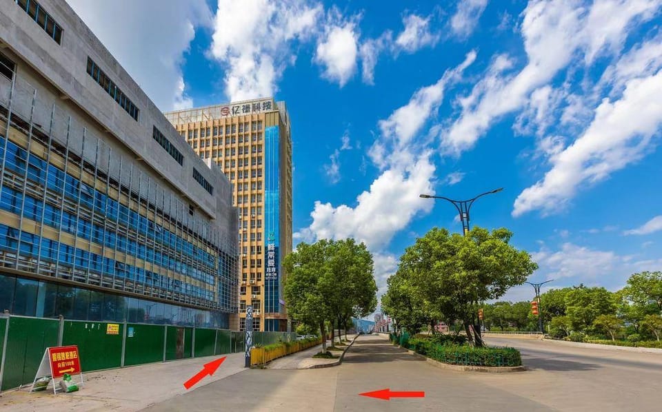 Shunjin Yibai Hotel (Yueqing Liushi) Hotel in Zhejiang