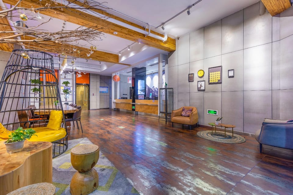 Tucker China HOTEL (Leqing Ningkang West Road Store) Hotel in Zhejiang
