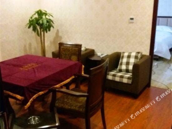 Baihe Boutique Hotel (Yueqing Beibaixiang Store) Hotel in Zhejiang