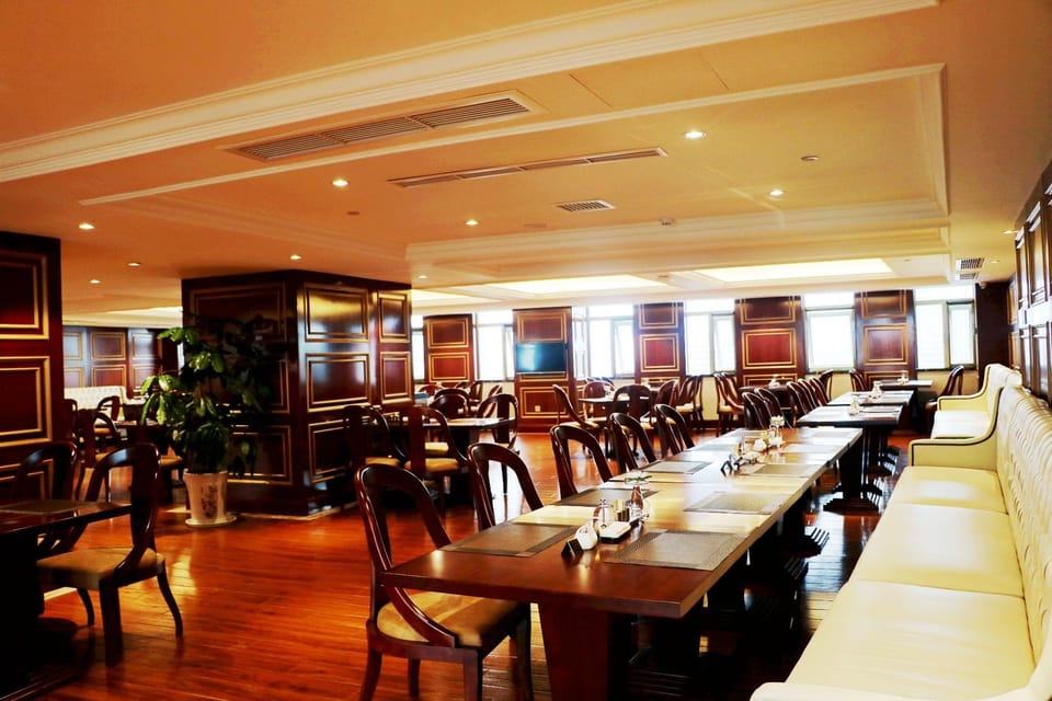 Huajing Hotel Hotel in Zhejiang