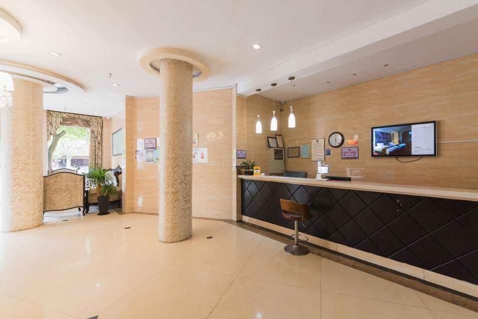 Kaiyue Business Hotel Hotel in Zhejiang