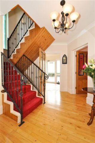 Claremount House B&B Hotel in Galway