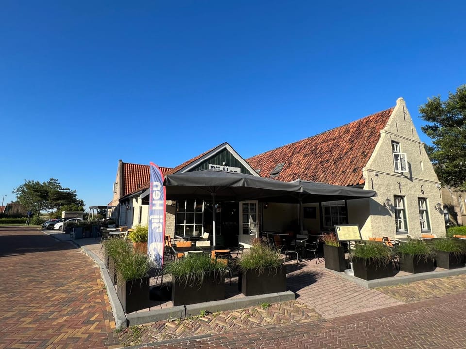 Logement Bij Hen op Ameland Hotel in Friesland, Netherlands
