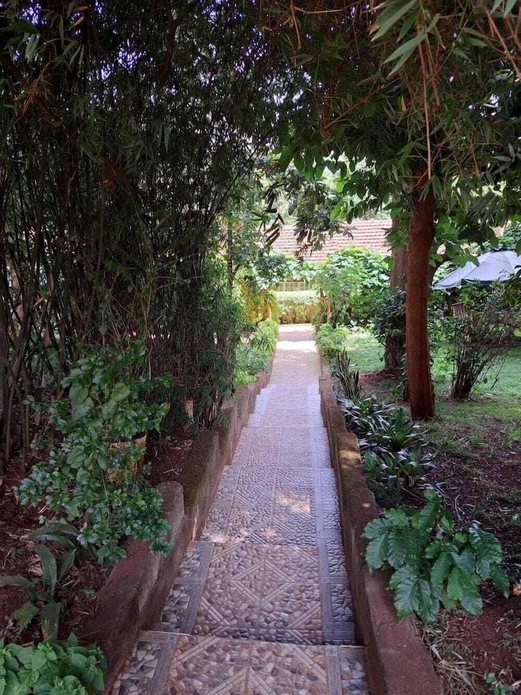 Rosslyn Studio Apartment hotel in Nairobi