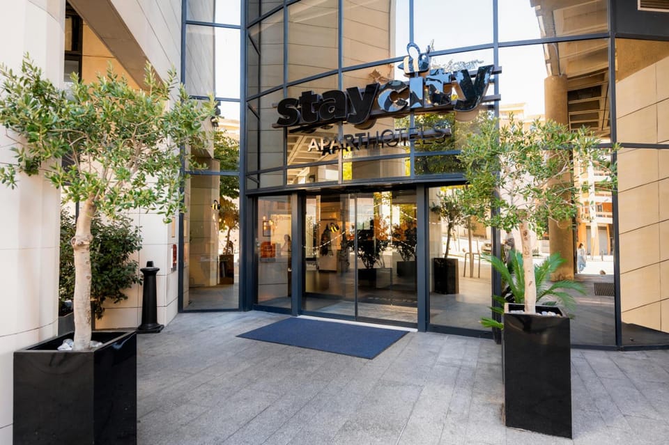 Staycity Aparthotels Marseille Centre Vieux Port Hotel in Marseille