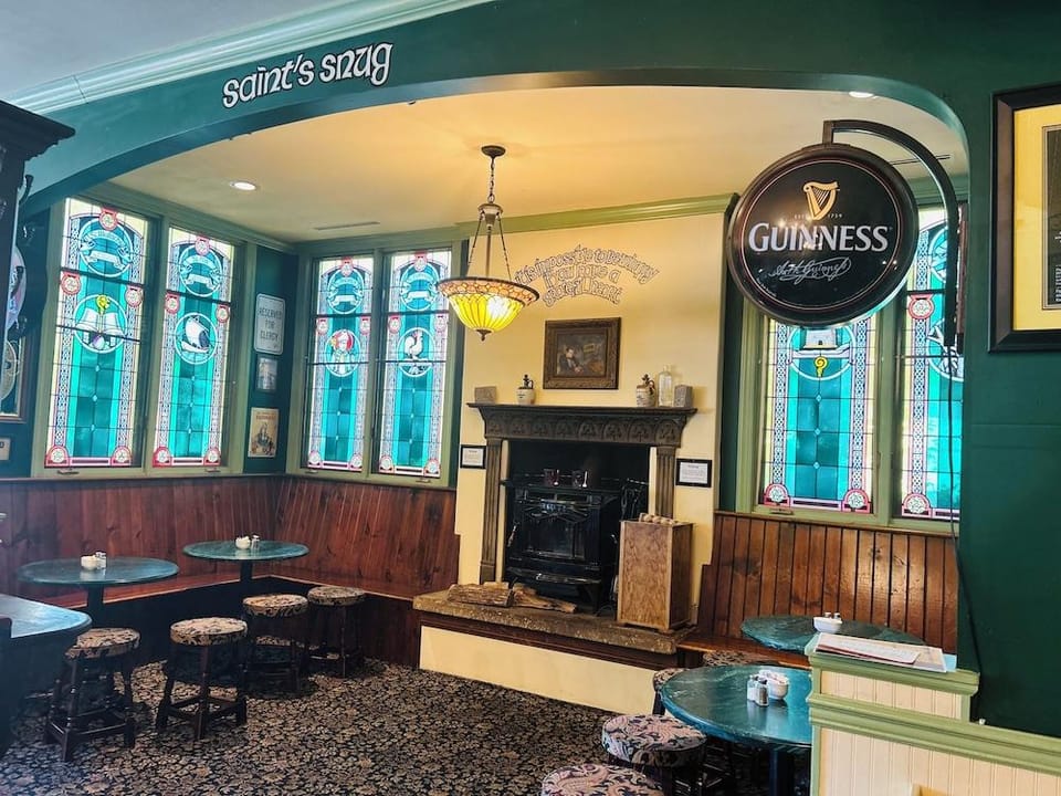 County Clare Irish Hotel & Pub Hotel in Milwaukee