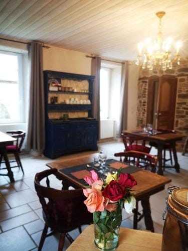 LE DOMAINE DE COAT ROGAN L'espace familial Hotel in Brittany