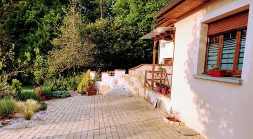 Studio Figues et Noix Hotel in Jura