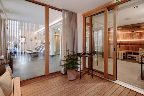 PoSt Boutique Apartments Hotel in Maria Alm