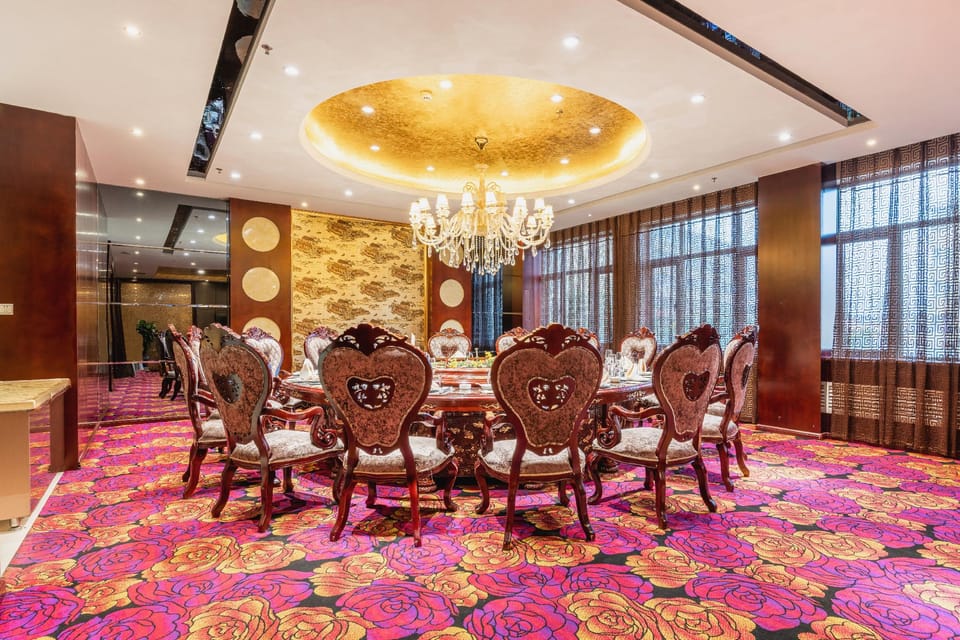 Longteng Hotel Hotel in China