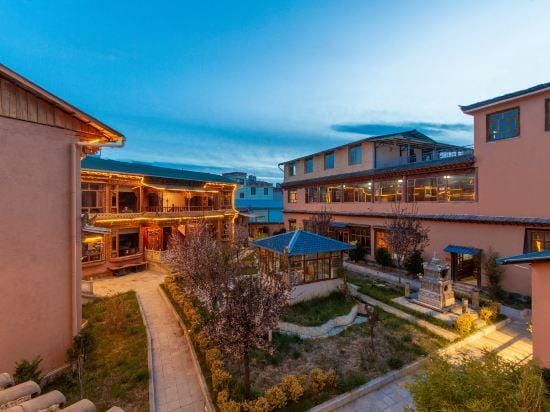 Yanggu Longbu  Hostel Hotel in China