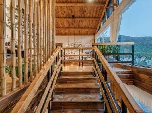 Yunshang Grassland Fengsheng three time hot spring holiday villa Hotel in Hangzhou
