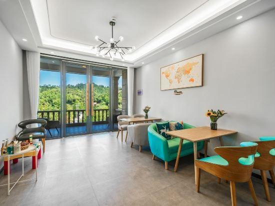 Xiaozhu Guesthouse Hotel in Zhejiang