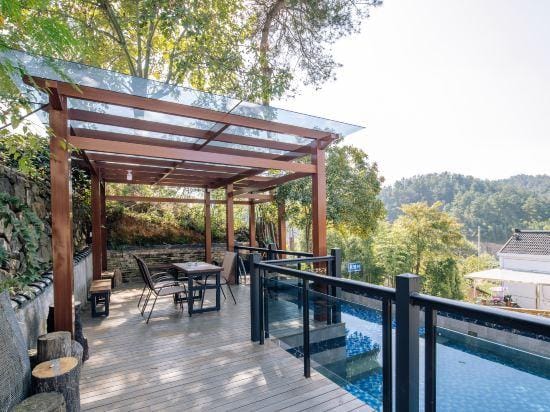 Home stay Hotel in Hangzhou