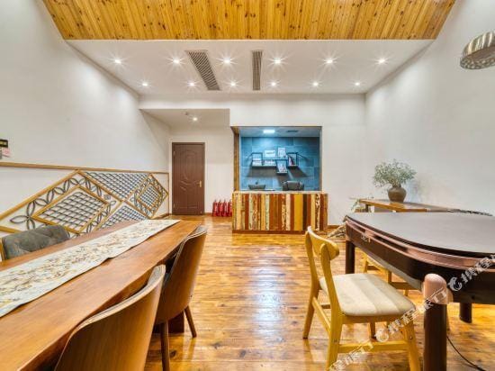 Fengzhigu Villa (Anji Yunshang Grassland Store) Hotel in Hangzhou
