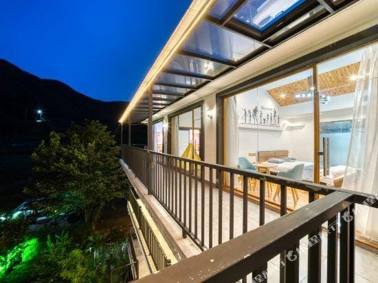 Fengzhigu Villa (Anji Yunshang Grassland Store) Hotel in Hangzhou