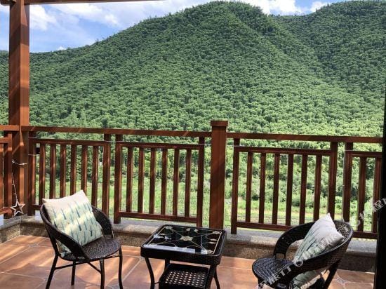 Anji bamboo spring villa Hotel in Hangzhou