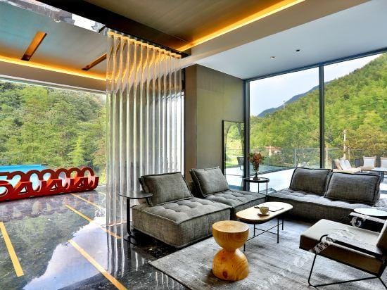 Stream in Cloud Resort Hotel Hotel in Hangzhou