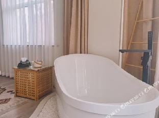 Tianshe Courtyard View Leisure Resort Villa Mountain Su (Anji Yunshang Grassland Resort) Hotel in Hangzhou