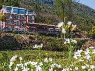 YunShangZhuHaiDiYiZhuang Hotel in Hangzhou