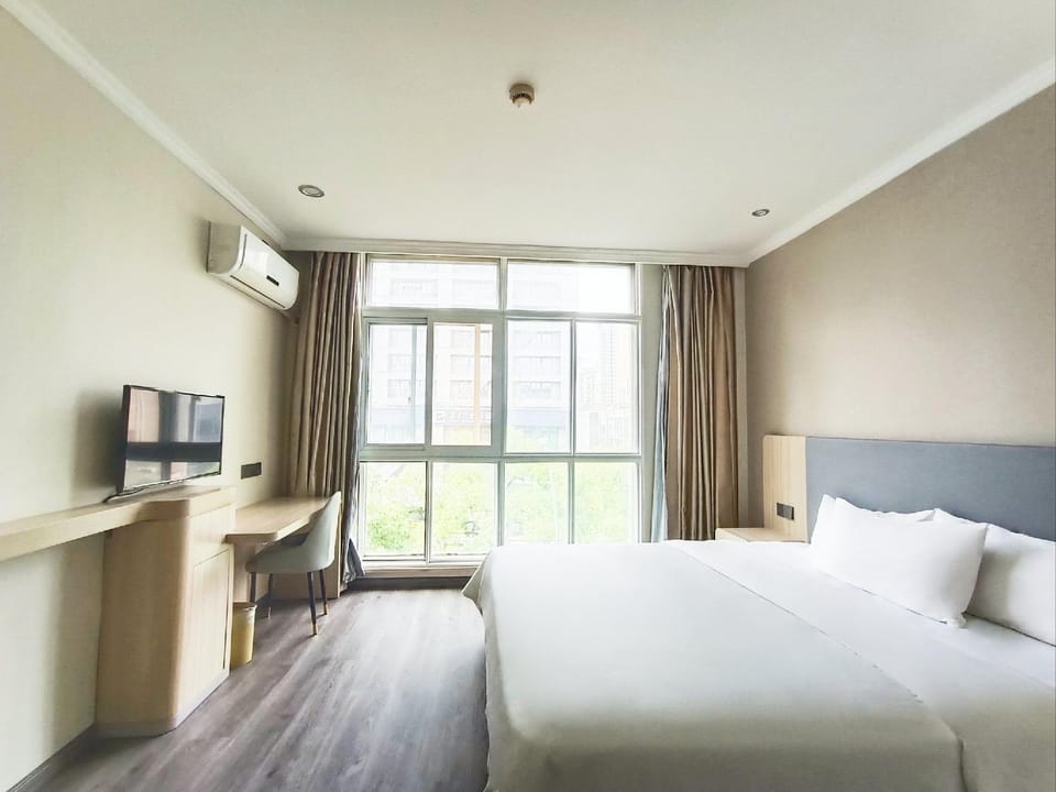 Hanyou Hotel (Anji Jiuzhou Changshuo Plaza Branch) Hotel in Zhejiang