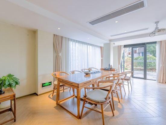 Banmeiju GINLAN JIA Vacation Apartment Hotel in Hangzhou