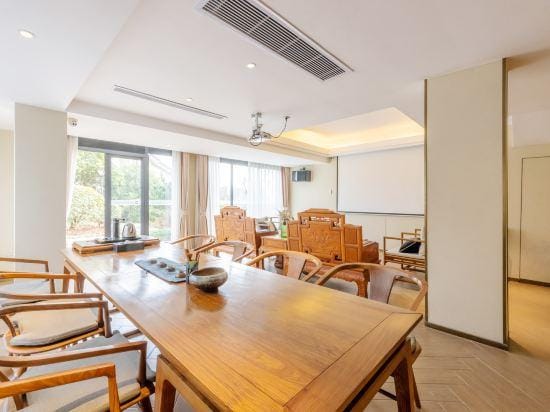 Banmeiju GINLAN JIA Vacation Apartment Hotel in Hangzhou