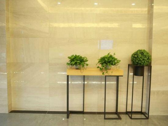 Rujia Huaxuan Select Hotel (Zaozhuang Licheng Guangming West Road Shop) Hotel in Jiangsu