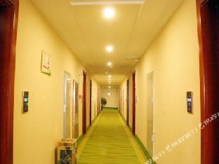 Zaozhuang Green Tree Inn Hotel in Jiangsu