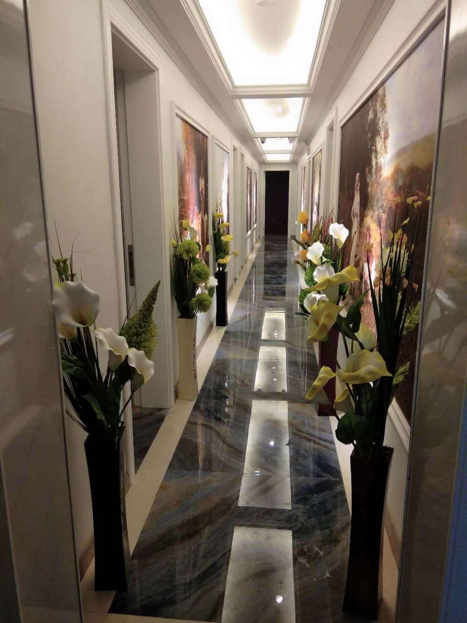 Lvsenlingongyu Hotel in China