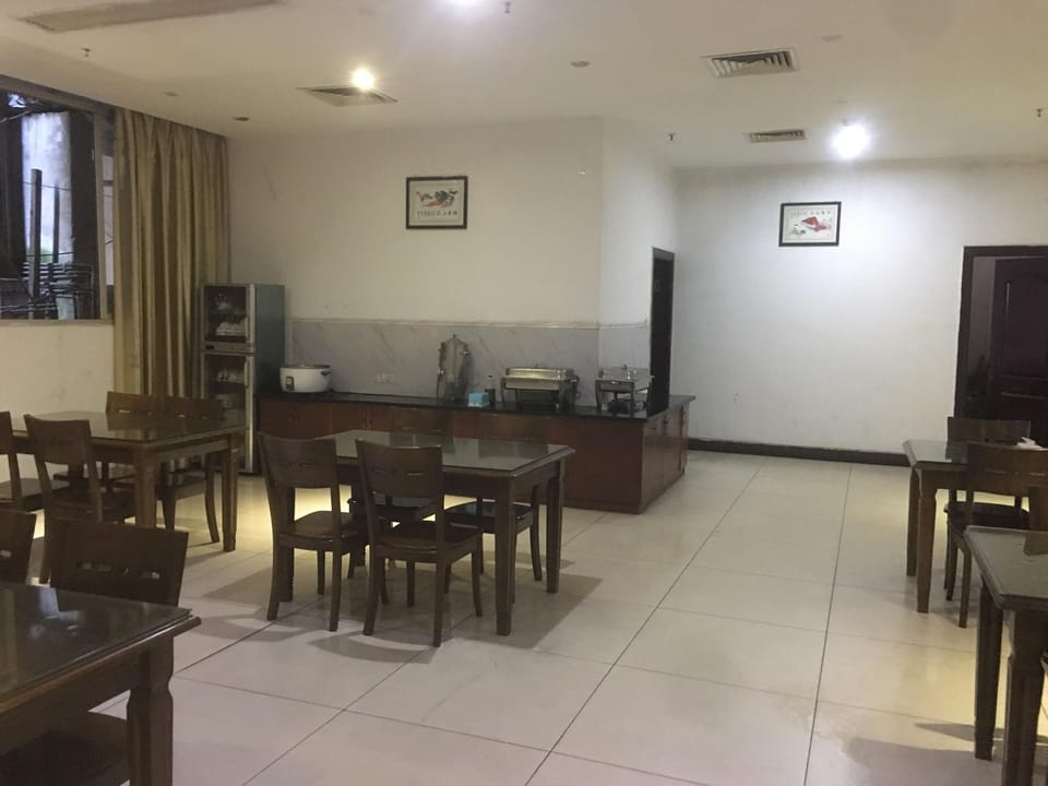 Yijia Business Hostel Hotel in Fujian