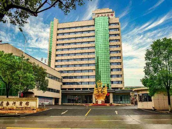 Yuanhe Hotel Hotel in China