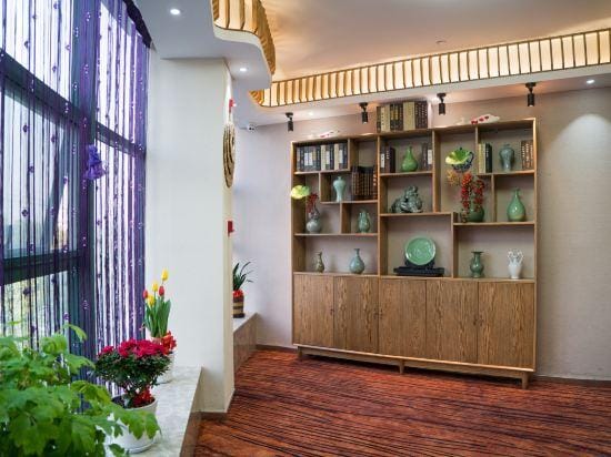 Ripple hotel(Jiashan RT Mart store) Hotel in Shanghai