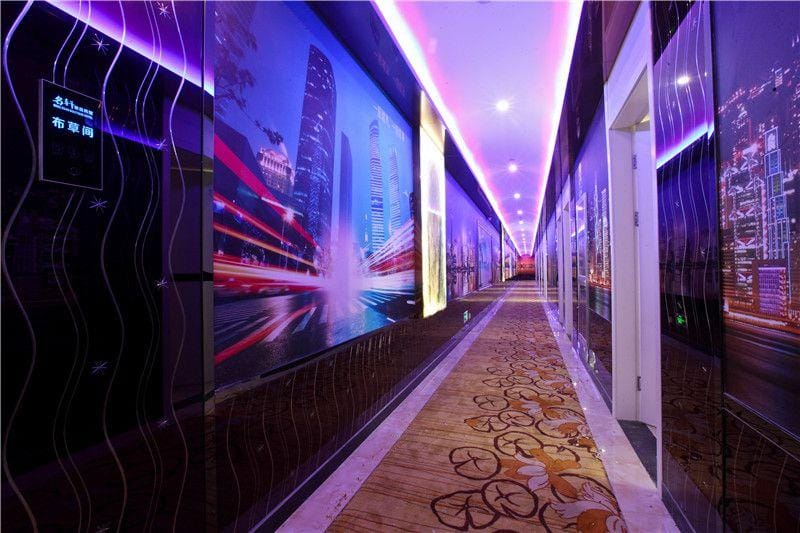 Mingxuan Boutique Hotel (Jiashan RT-Mart Sports Center) Hotel in Shanghai