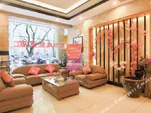 JUNYI Hotel in Shanghai