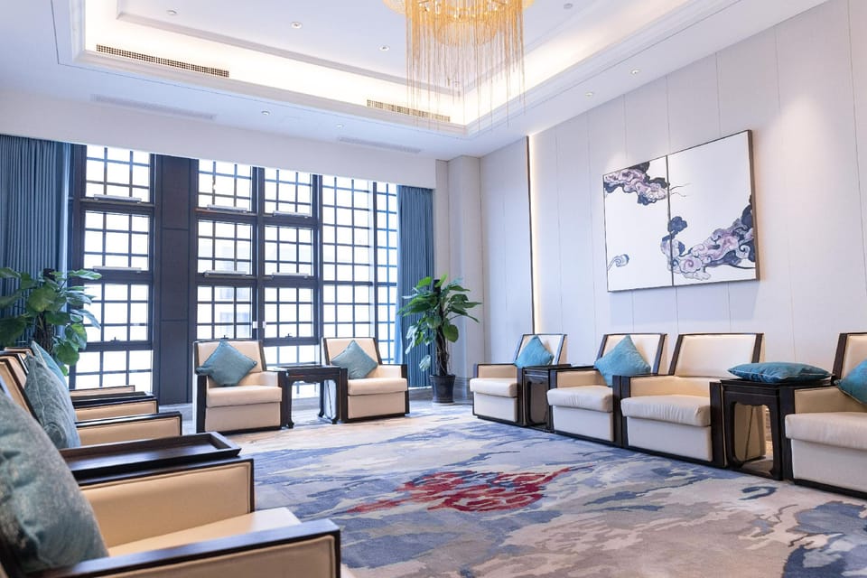 Yunlan Bay Shuanglian Hot Spring Resort Hotel in Shanghai
