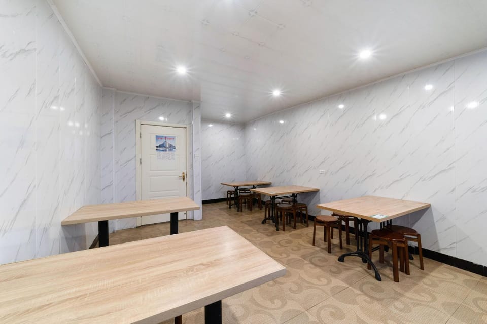 Congress Hotel (Jiashan Railway Station Hengli Plaza) Hotel in Shanghai