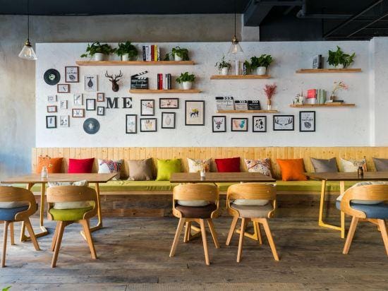 Muji &Art Villa Hotel in Zhejiang