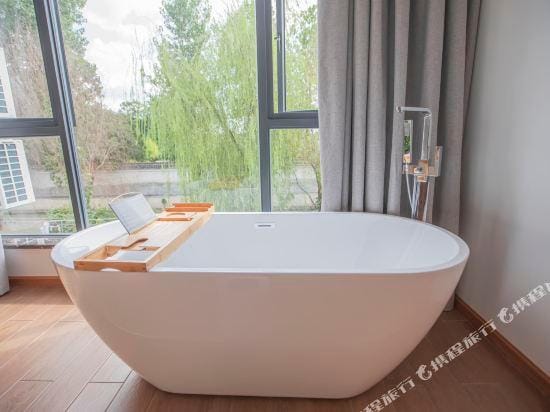 One Day Guesthouse Hotel in Zhejiang