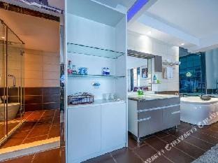 Perfect Fashion Hotel(Taizhou Luqiao Passenger Transport Center) Hotel in Zhejiang