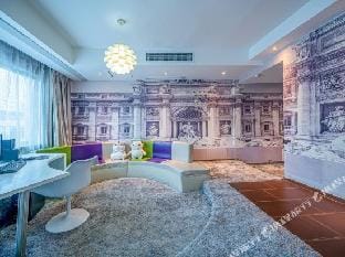 Perfect Fashion Hotel(Taizhou Luqiao Passenger Transport Center) Hotel in Zhejiang