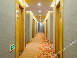 Home Alliance - Huayi Select Hotel (Jiaxing BaBaiBan store) Hotel in Suzhou