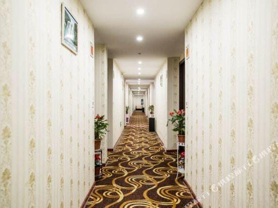 Xinlingyue Hostel Hotel in Suzhou