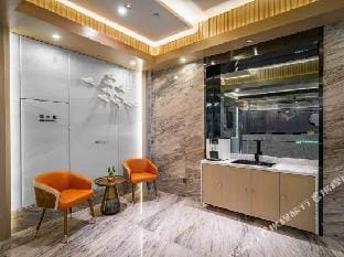 Superior Hotel (Jiaxing Yaohan Shopping Mall Area) Hotel in Suzhou