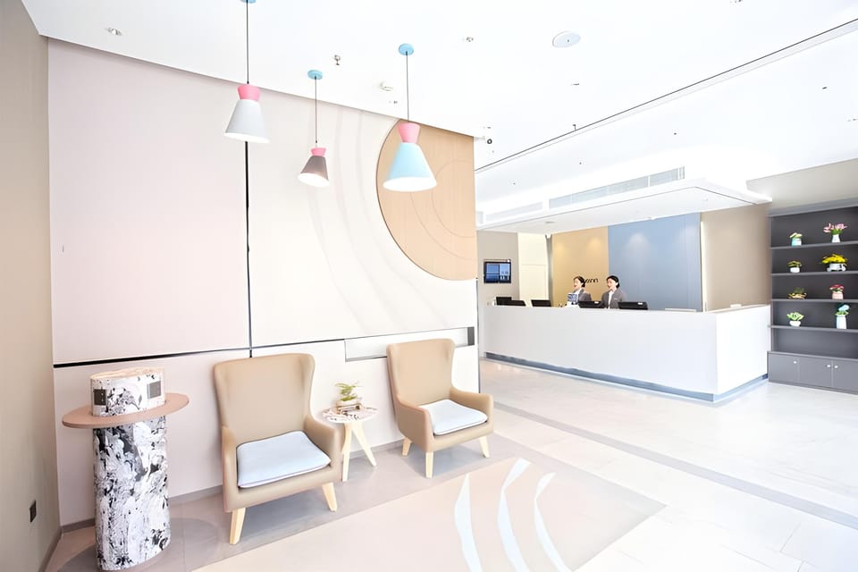 Home Inn Neo Qingdao Chengyang Zhengyang Middle Road Mixc Hotel in Qingdao