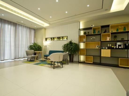 Homeinn Selected Hotel (Linyi Luozhuang District Yihe Road Railway Station) Hotel in Jiangsu