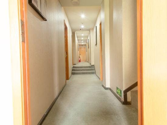 Boyue Light Luxury Hotel Hotel in China