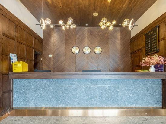Shenglong Business Hotel Hotel in Guangzhou