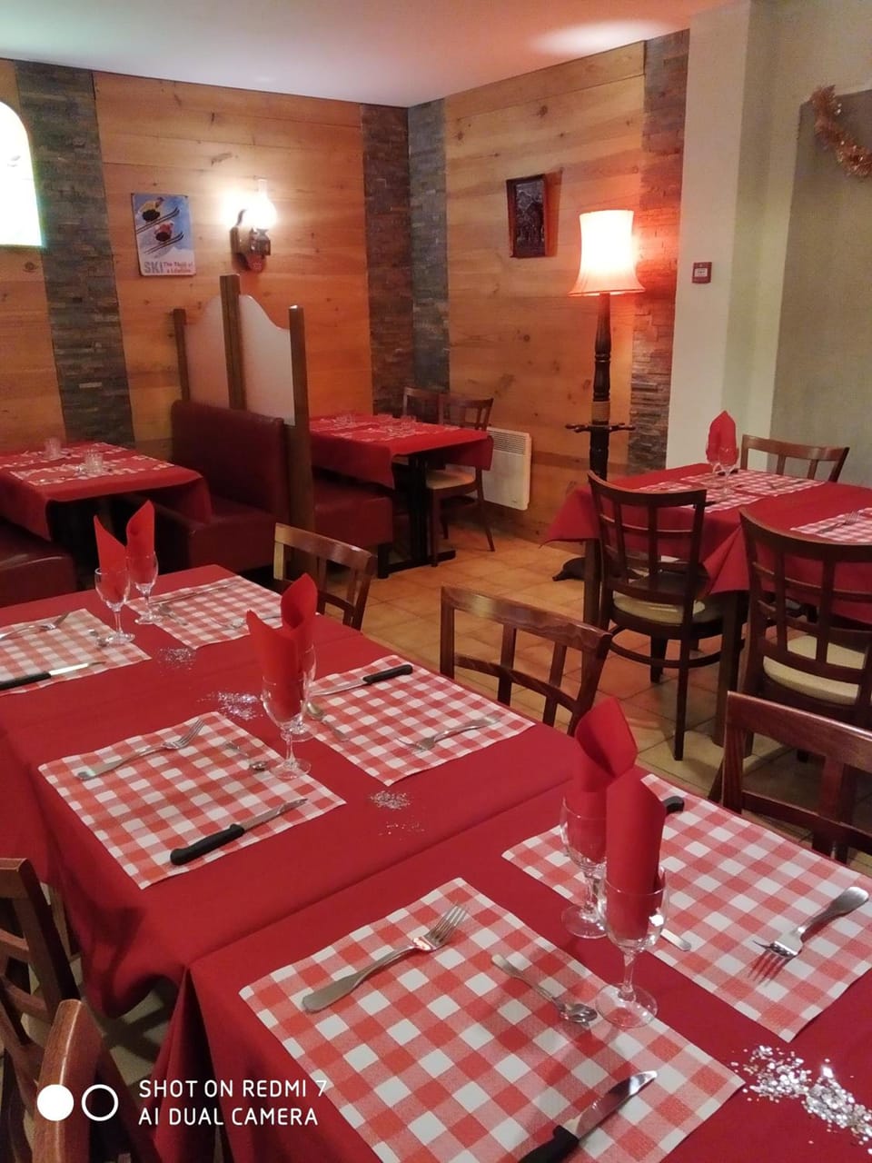 Chalet Hotel Les Marmottes 2 etoiles NN Hotel in Occitanie